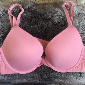PINK Victoria secret wear everywhere push up bra